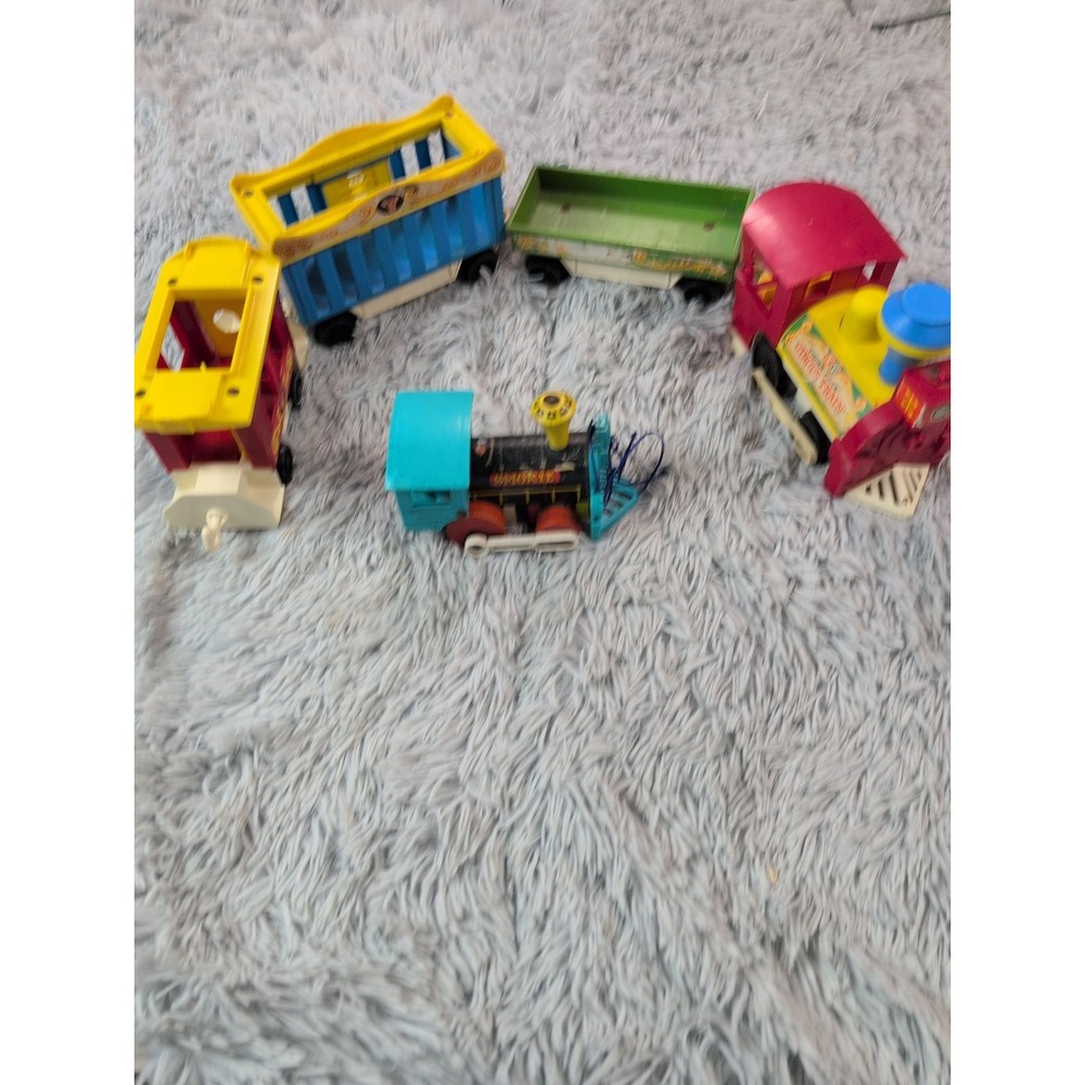 Vintage 1970's Fisher-Price Little People Circus Train Set Lot Of 5 Horn